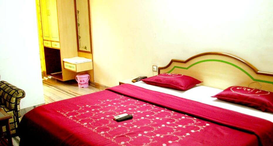 Hotel Tulsi, Jhansi 5